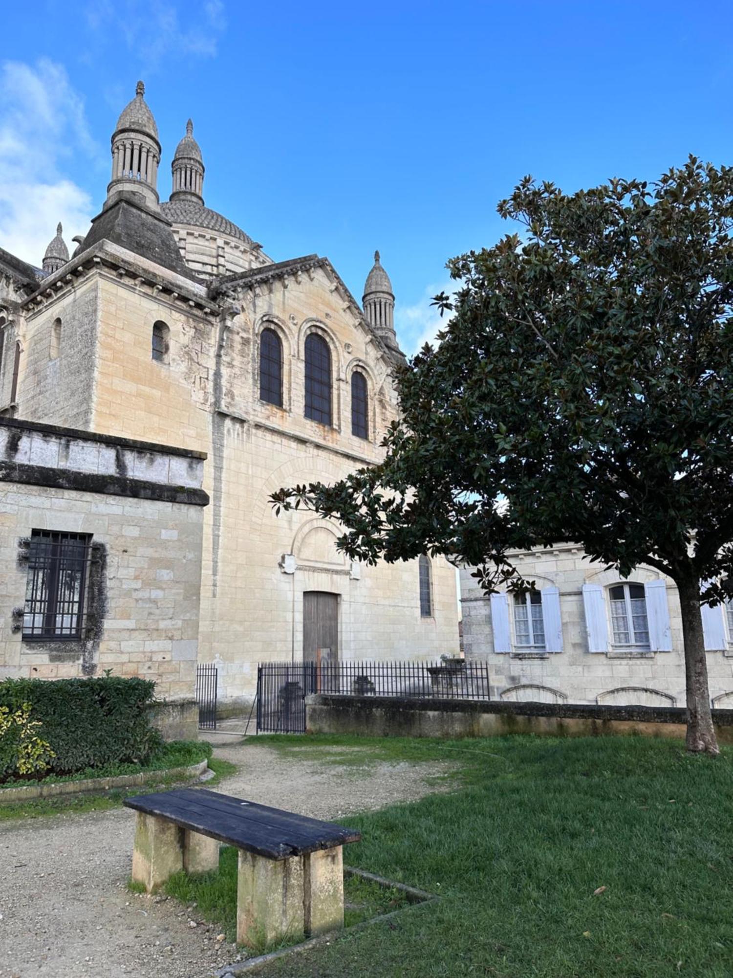 Apartmán La Chapelle Du Thouin A Périgueux Exteriér fotografie